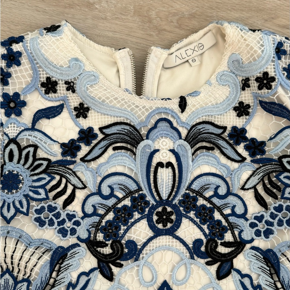 ALEXIS- blue romper - Picture 6 of 7